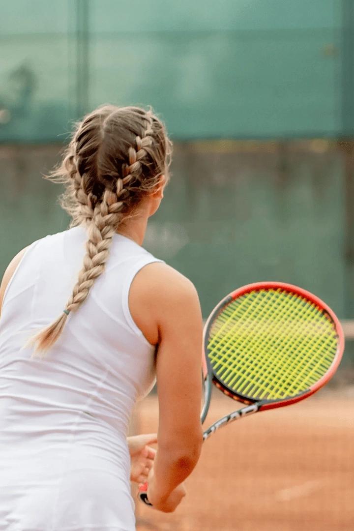 Location de vacances avec terrain de tennis à Olmeto